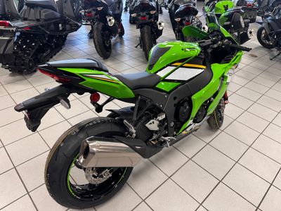 2025 Kawasaki Ninja ZX-10R KRT Edition - Photo 4