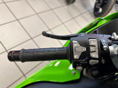 2025 Kawasaki Ninja ZX-10R KRT Edition - Photo 6