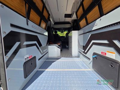 2026 Remote Vans Remote Vans - Photo 15