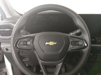 2025 Chevrolet Trailblazer — photo 12 view