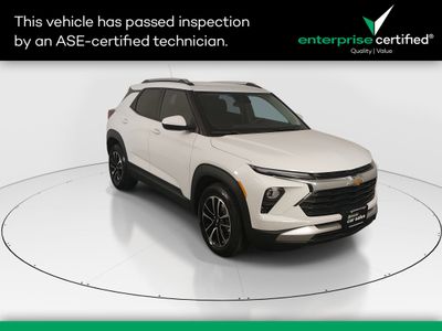 2025 Chevrolet Trailblazer FWD 4dr LT — front three-quarter view