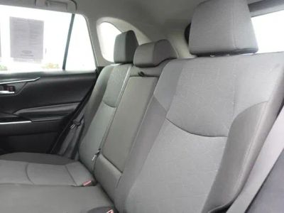 2024 Toyota RAV4 — photo 27 view