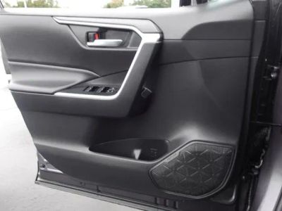 2024 Toyota RAV4 — photo 25 view