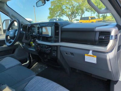 2026 Ford F-350SD — photo 15 view
