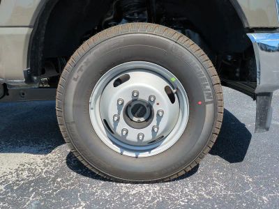 2026 Ford F-350SD — photo 11 view