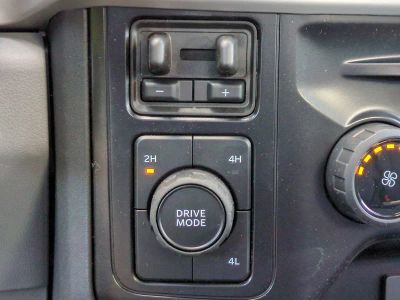 2026 Ford F-350SD — photo 20 view