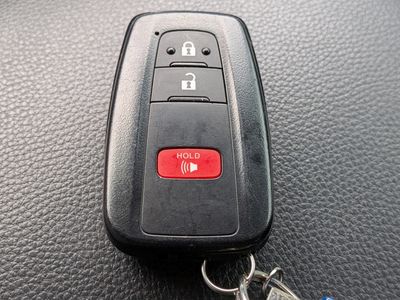 2025 Toyota RAV4 - Photo 34