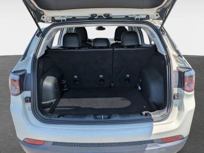 2018 Jeep Compass — photo 9 view