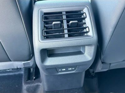 2026 Volkswagen Tiguan — photo 20 view