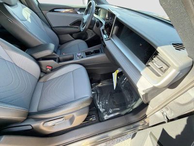 2026 Volkswagen Tiguan — photo 15 view