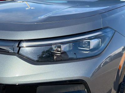 2026 Volkswagen Tiguan — photo 9 view