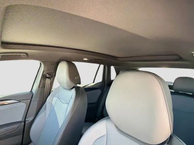 2026 Volkswagen Tiguan — photo 27 view