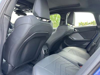 2025 BMW 2 Series — photo 17 view