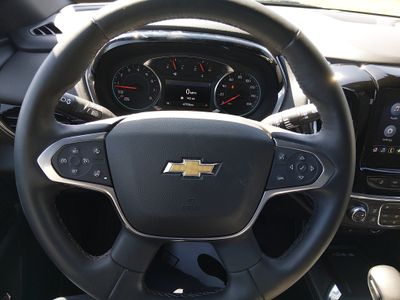 2023 Chevrolet Traverse — photo 12 view