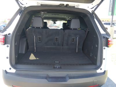 2023 Chevrolet Traverse — photo 11 view