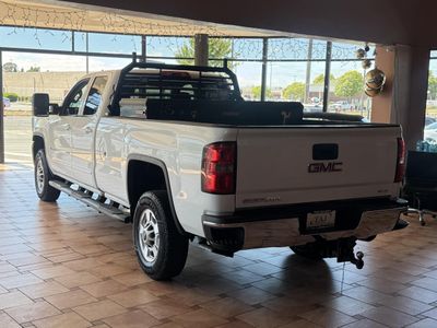 2019 GMC Sierra 2500HD - Photo 4