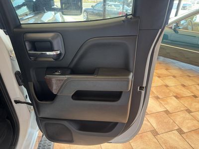 2019 GMC Sierra 2500HD - Photo 17