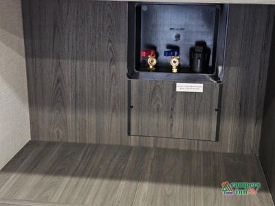 2026 Venture RV Stratus — photo 17 view
