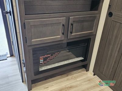 2026 Venture RV Stratus — photo 46 view