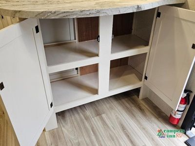 2026 Venture RV Stratus — photo 23 view