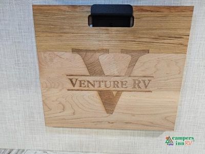 2026 Venture RV Stratus — photo 41 view