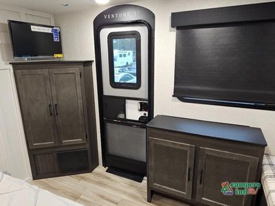 2026 Venture RV Stratus — photo 43 view