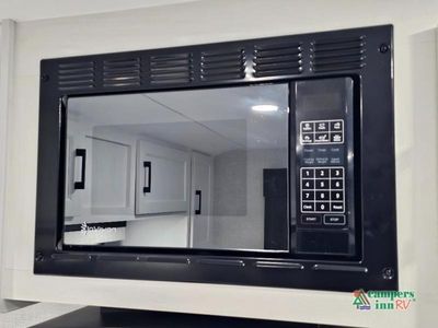 2026 Venture RV Stratus — photo 7 view