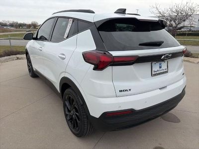 2027 Chevrolet Bolt - Photo 6
