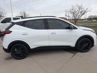 2027 Chevrolet Bolt - Photo 9