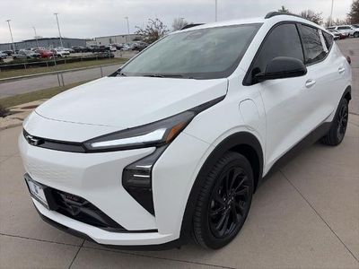 2027 Chevrolet Bolt - Photo 4