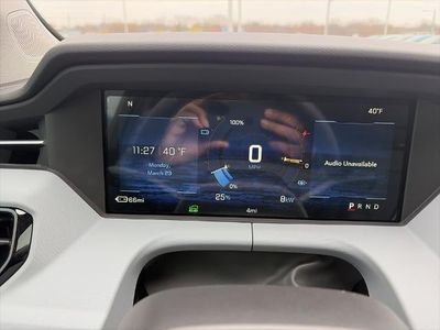 2027 Chevrolet Bolt - Photo 13