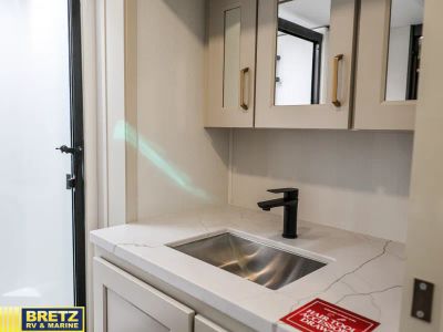 2026 Grand Design Influence - Photo 21