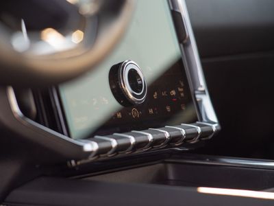 2024 GMC Acadia - Photo 31