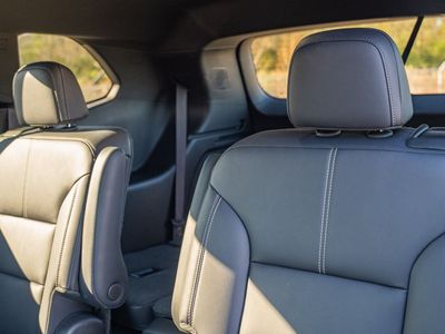 2024 GMC Acadia - Photo 21