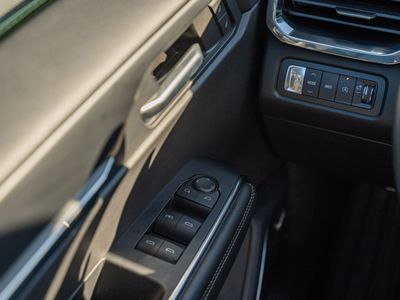 2024 GMC Acadia - Photo 27