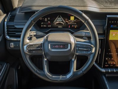 2024 GMC Acadia - Photo 25