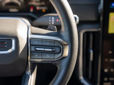 2024 GMC Acadia - Photo 29