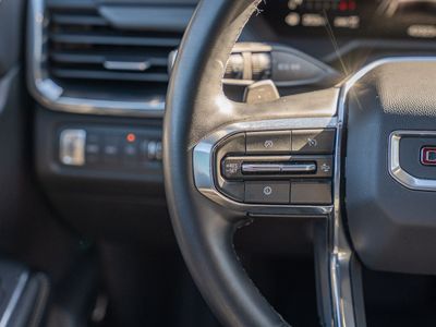 2024 GMC Acadia - Photo 28