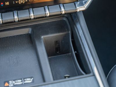 2024 GMC Acadia - Photo 32