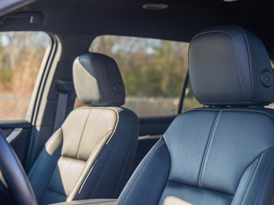 2024 GMC Acadia - Photo 22