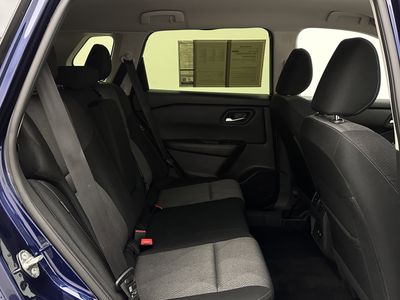 2025 Nissan Rogue - Photo 31