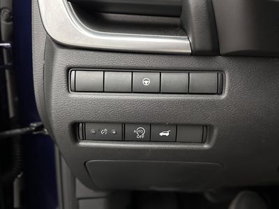 2025 Nissan Rogue - Photo 20