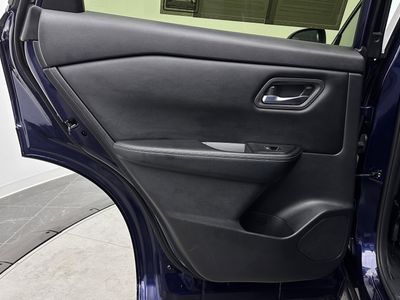 2025 Nissan Rogue - Photo 23