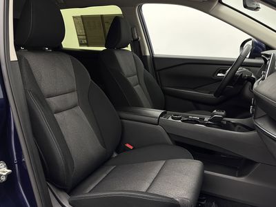 2025 Nissan Rogue - Photo 34
