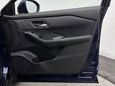 2025 Nissan Rogue - Photo 32