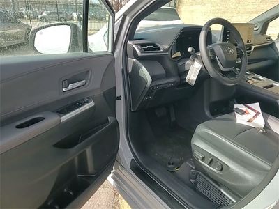2024 Toyota Sienna - Photo 10