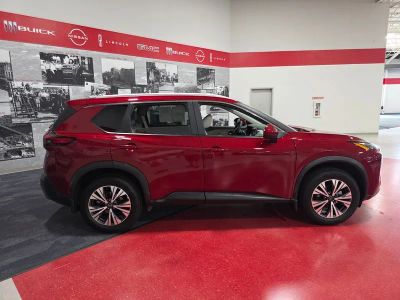 2023 Nissan Rogue — side profile view