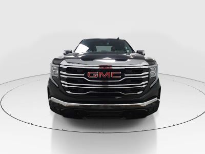 2025 GMC Sierra 1500 - Photo 2