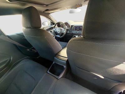 2023 Chevrolet Camaro — photo 28 view