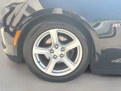 2023 Chevrolet Camaro — photo 35 view